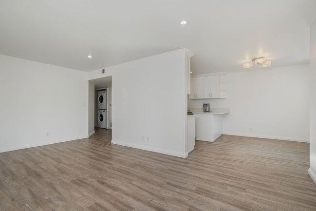 712 Pacific St Unit 712 Pacific St. #2 Santa Monica CA 90405