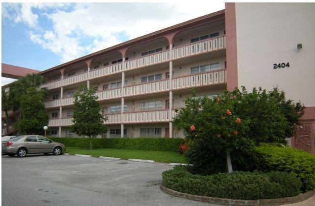 Building Photo - 2404 Antigua Cir Unit D4 Rental