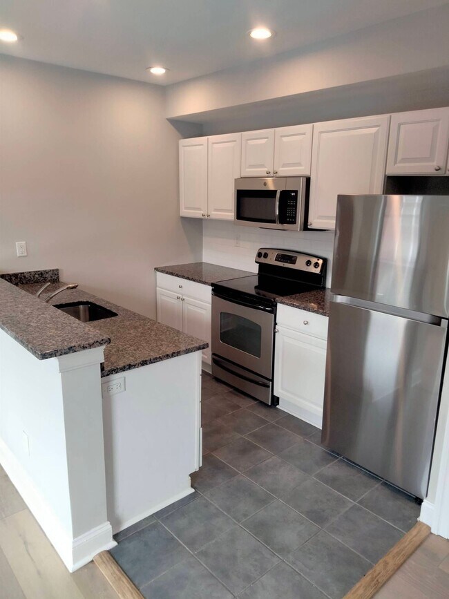 Photo - 47 Imlay St Unit 2B