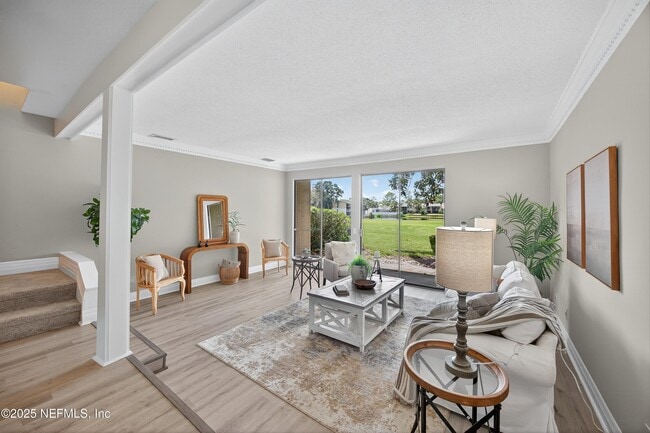 Photo - 7622 Las Palmas Way Unit 165