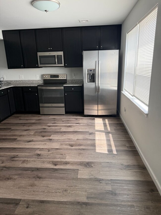 138 Delano Dr