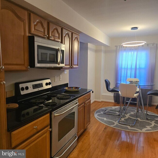 Photo - 3336 Spring Ln Unit A-26