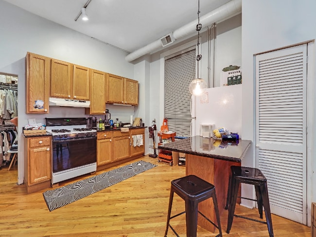 Photo - 1561 N Wells St Unit 2R