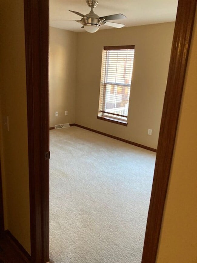 Photo - 60 S Gardens Way