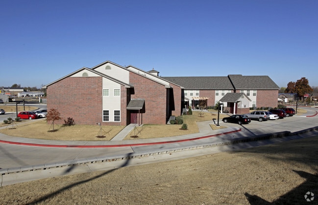 Photo - Heartland Village