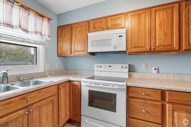 Building Photo - 2bd 1.5 ba spacious condo for rent!