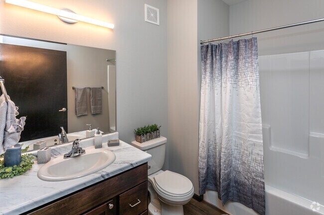 1BR, 1BA - 573SF