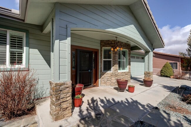 Photo - Incredible Home with Lake Views!