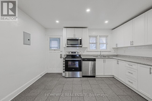 Photo - 366 Mary St N Unité 4