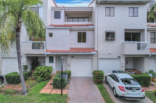 21391 Marina Cove Cir