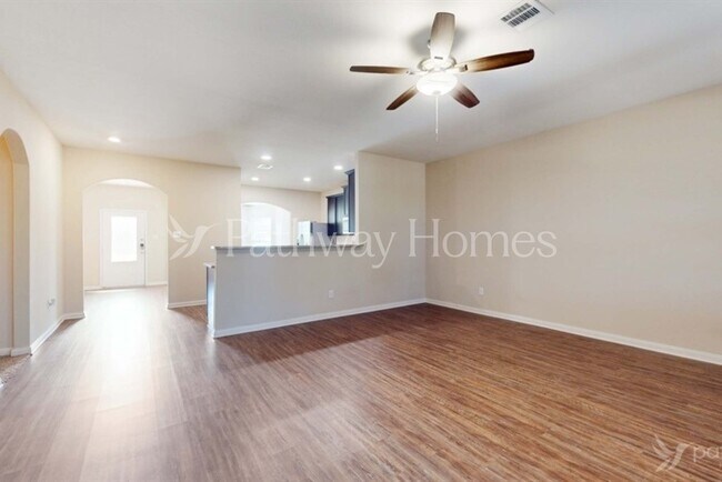 Photo - 1712 Blue Water Ct