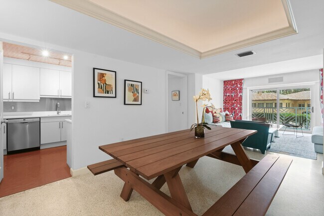 Photo - 170 N Ocean Blvd