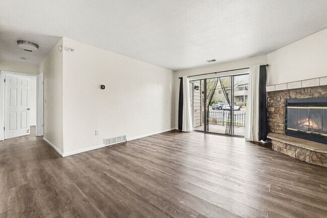 Photo - Updated 2 Bedroom 2 Bathroom Condo in Lakewood! Unit 4-108
