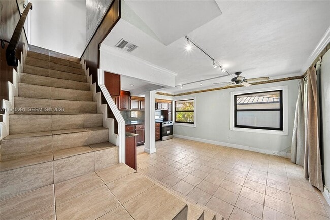 Photo - 230 Sunrise Dr Unit 5