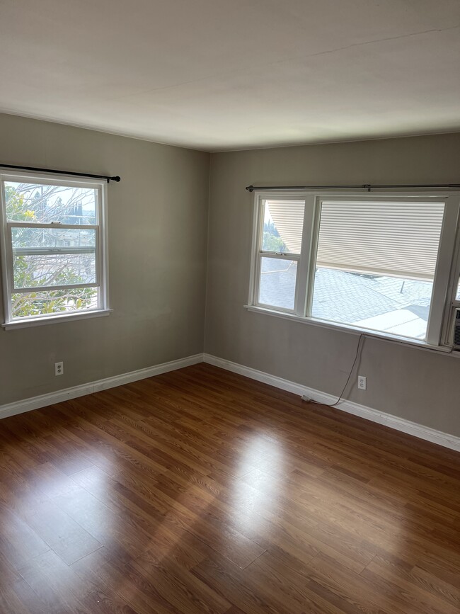 Living room - 12475 Bryant St Apartment