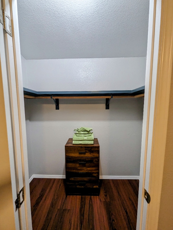 Photo - 120 E Camille Dr