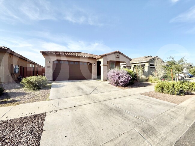Photo - 1236 E Irwin Ave Casa