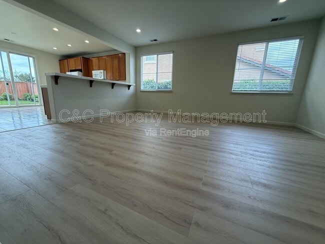 Photo - 4315 Peninsula Point Dr