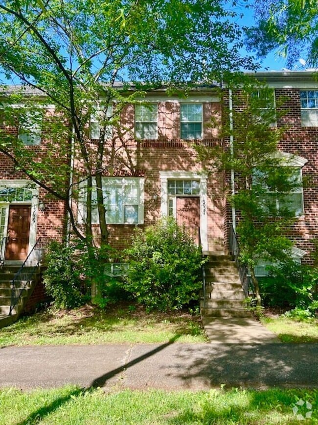 Building Photo - 13027 Middlebrook Road Rental