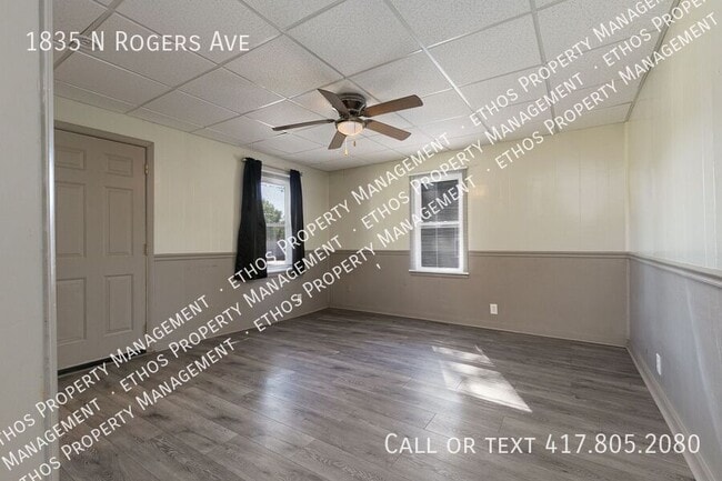 Photo - 1835 N Rogers Ave
