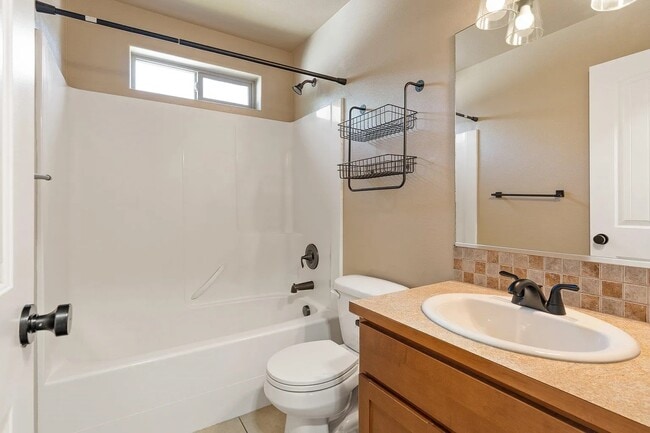 Photo - 1819 N Center Ln
