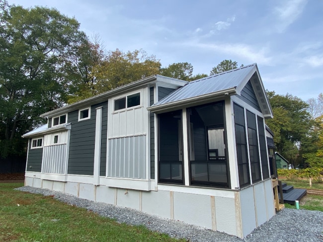 9 Tiny Home Cir