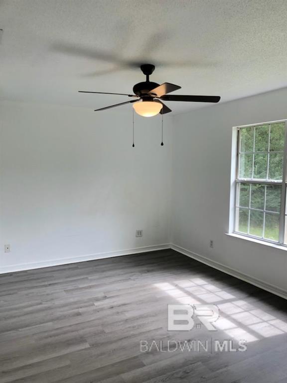 Photo - 305 W Peachtree Ave