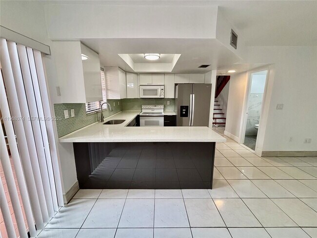 Photo - 11821 SW 80th St