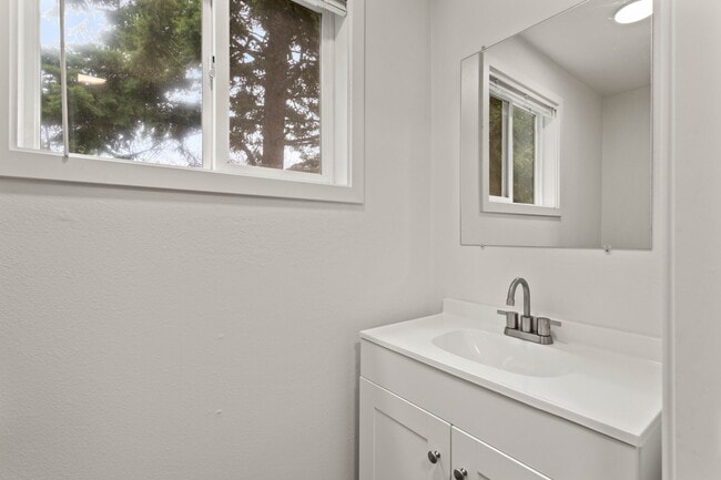 Photo - 4209 N Abbey Rd