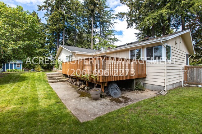 Photo - 20005 3rd Ave SW