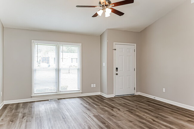 Photo - 2332 Quartz Ct
