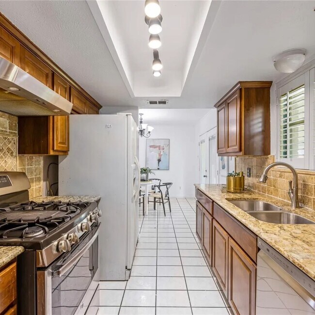 Photo - 3822 W Calgary Ct