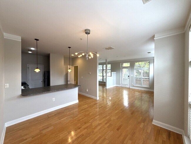 Photo - Elizabeth Townhome - T.R. Lawing Realty Property