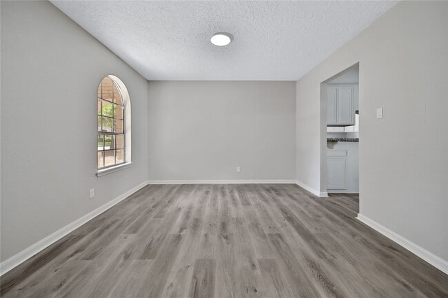 Photo - 13426 Balcrest Dr