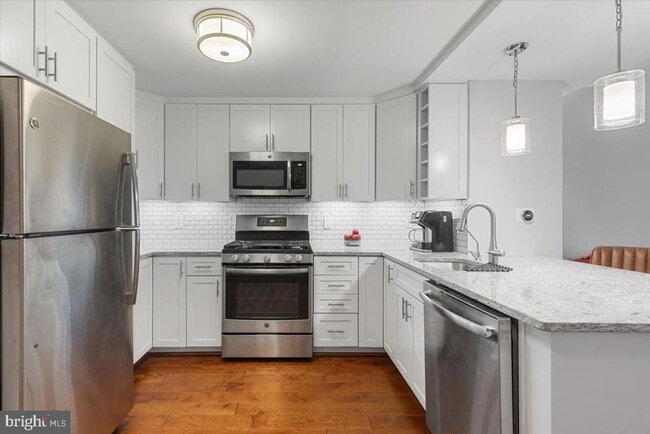 Photo - 350 G St SW Unit N212