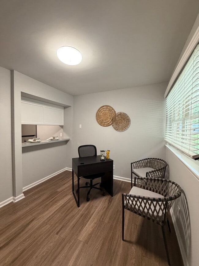 Photo - Beautiful Chesney Woods Townhomes