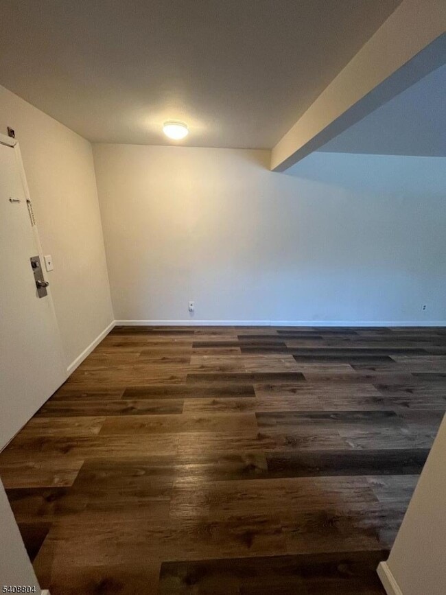 Photo - 401 US-22 Unidad D