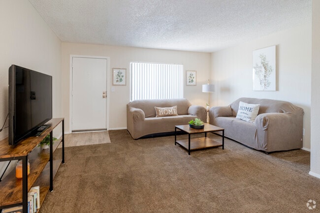 Interior Photo - Cactus Trail