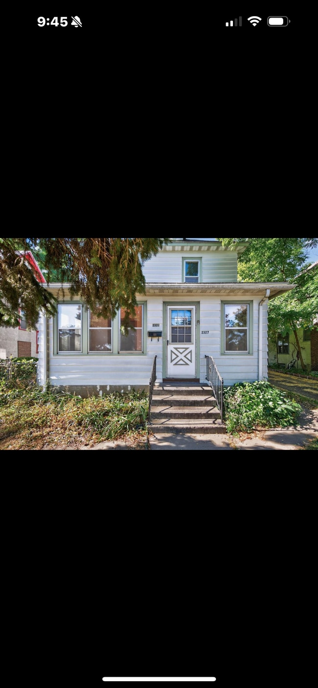 Building Photo - 2327 Irving Ave N