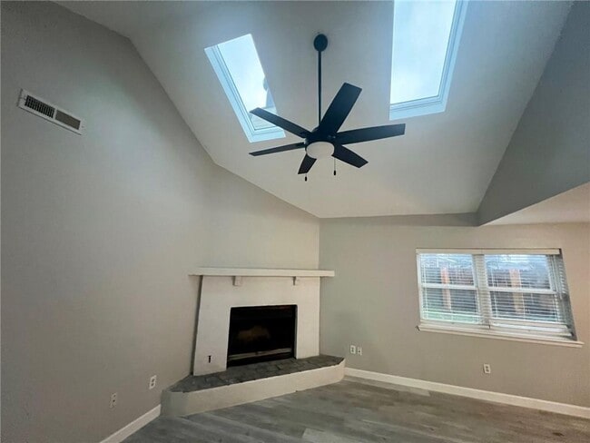 Photo - 1201 S 26th St