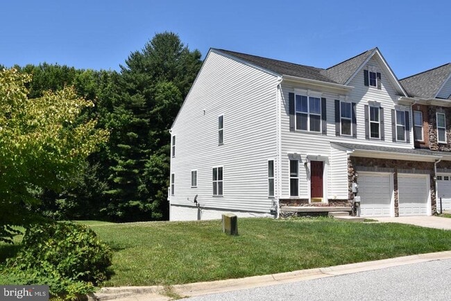 Photo - 139 Hokeland Dr