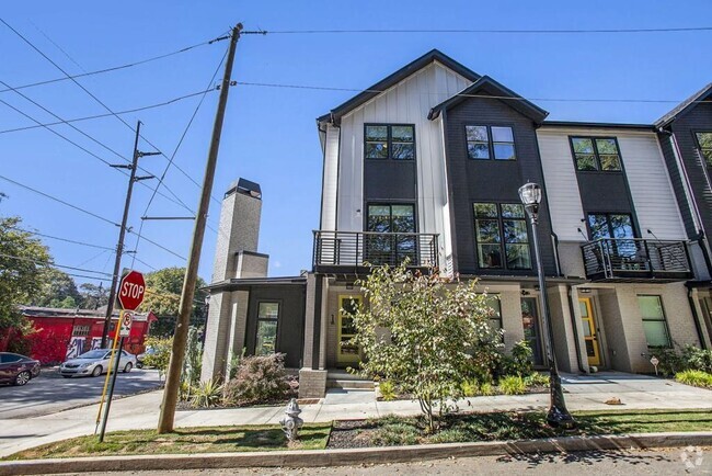 Building Photo - 1350 May Ave SE Rental