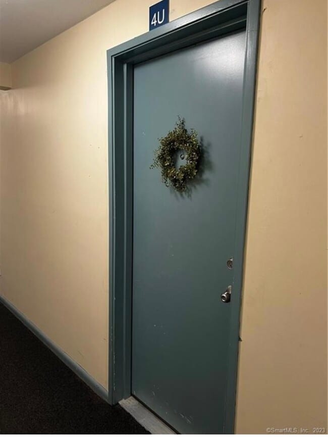 Front door - 70 Farmington Ave Unit 4u
