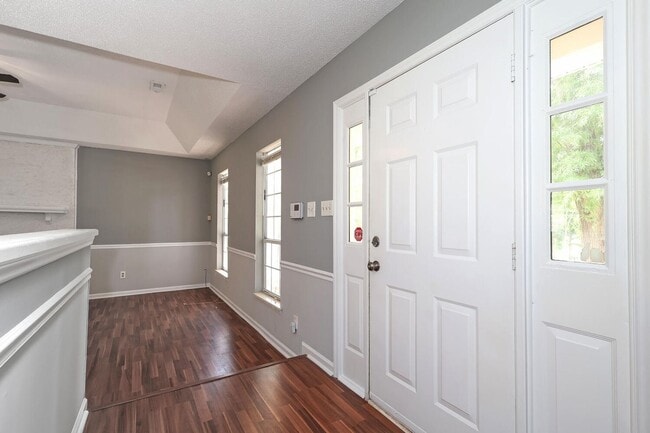 2600 Olde Whitehall Rd
