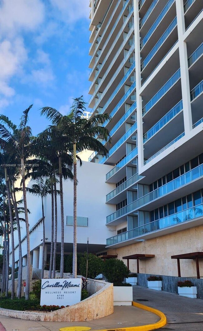 Photo - 6801 Collins Ave Unit LPH05