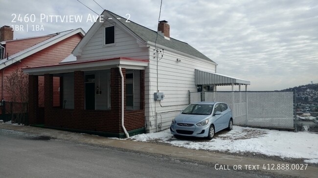 Building Photo - 2460 Pittview Ave Unit 2