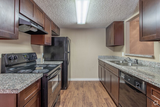 1 HAB, 1 BA - 714 ft² - Encore At 9th Avenue