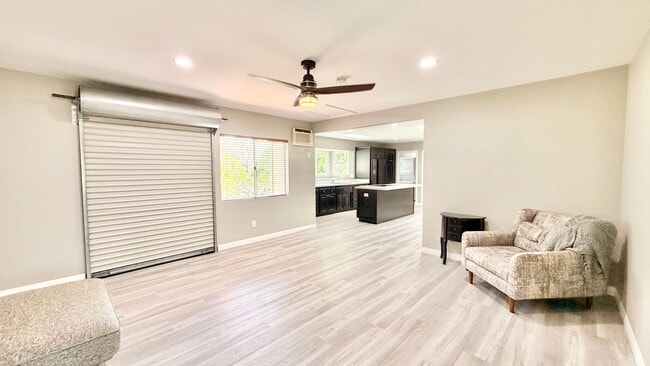 Photo - Lovely Country Setting Guest Home Unit on ...