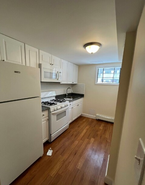 Building Photo - 381 Harvard St Unit 1A