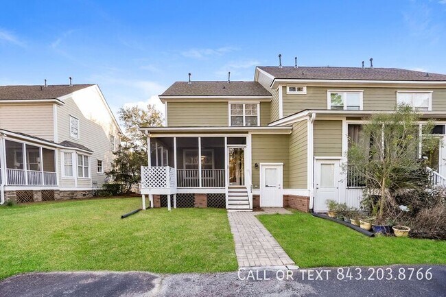 Photo - 3004 Treadwell St